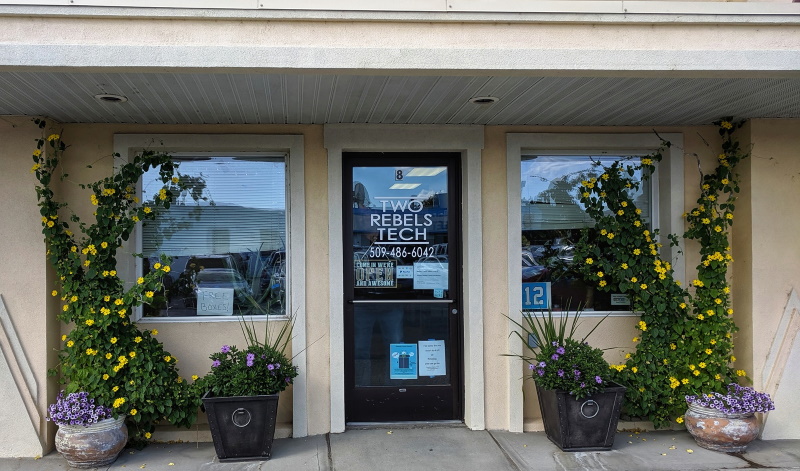 Image of store front.